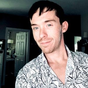 Meet your Posher, Eric